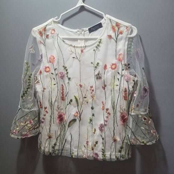 Papillon Cropped Sleeve Embroidered Blouse S - Picture 3 of 8